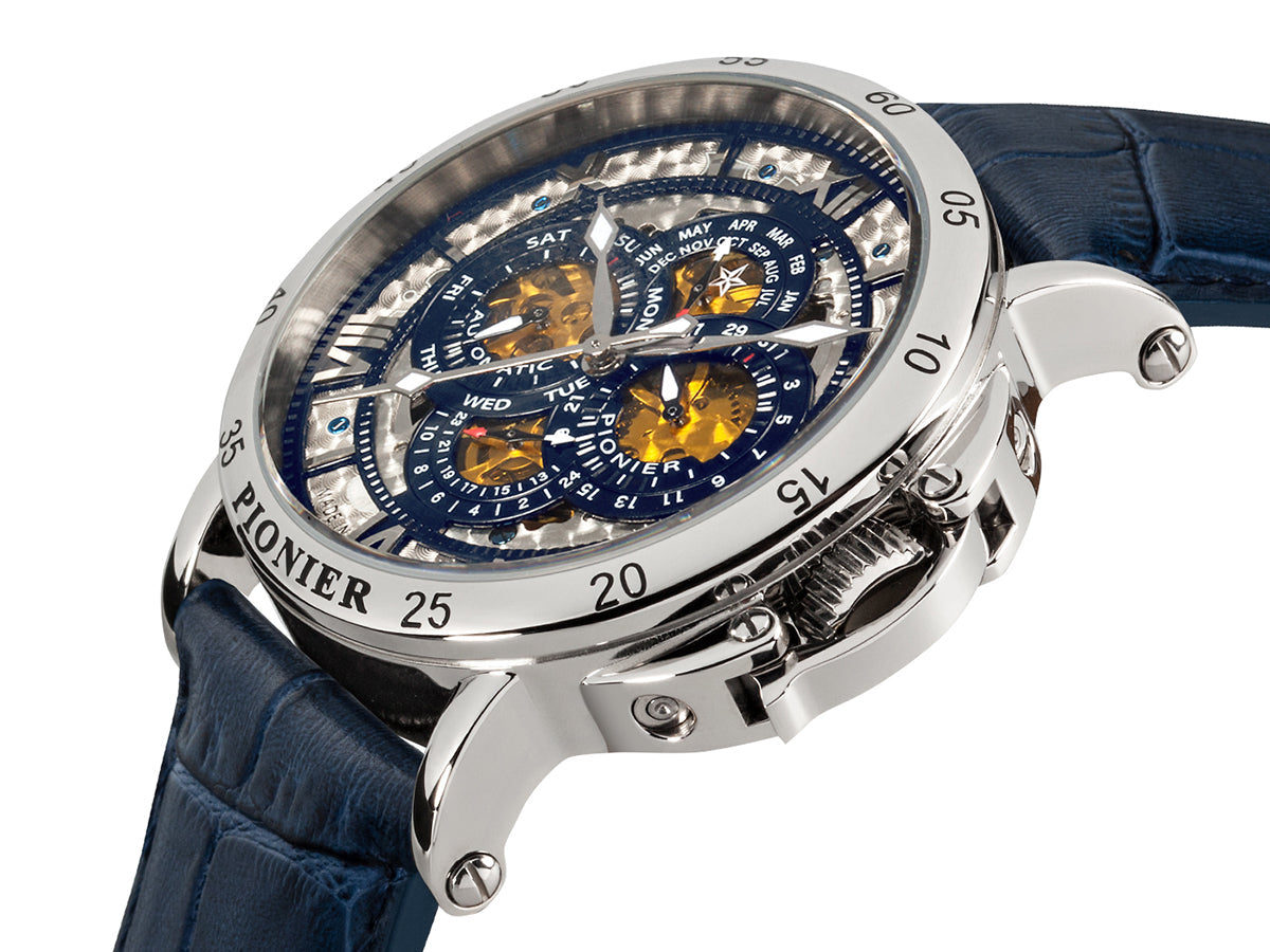 Silver case with full calendar function.